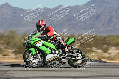 media/Oct-30-2025-Racers Edge (Thu) [[dabbdaf680]]/3-B Group/Session 4 (Turn 9 Side)/